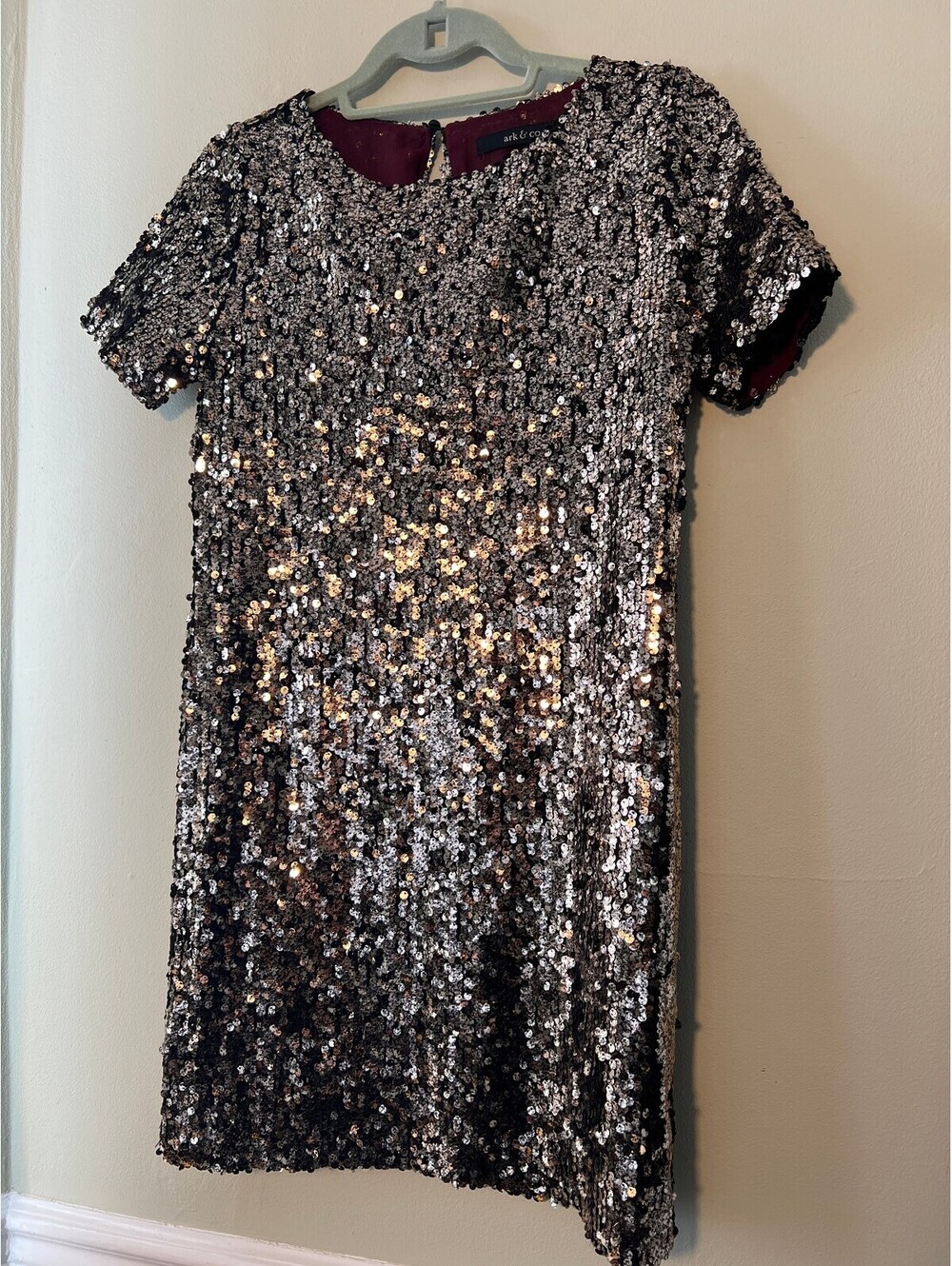 ark & co. Gold Sequin Short Sleeve Party Dress Size S
